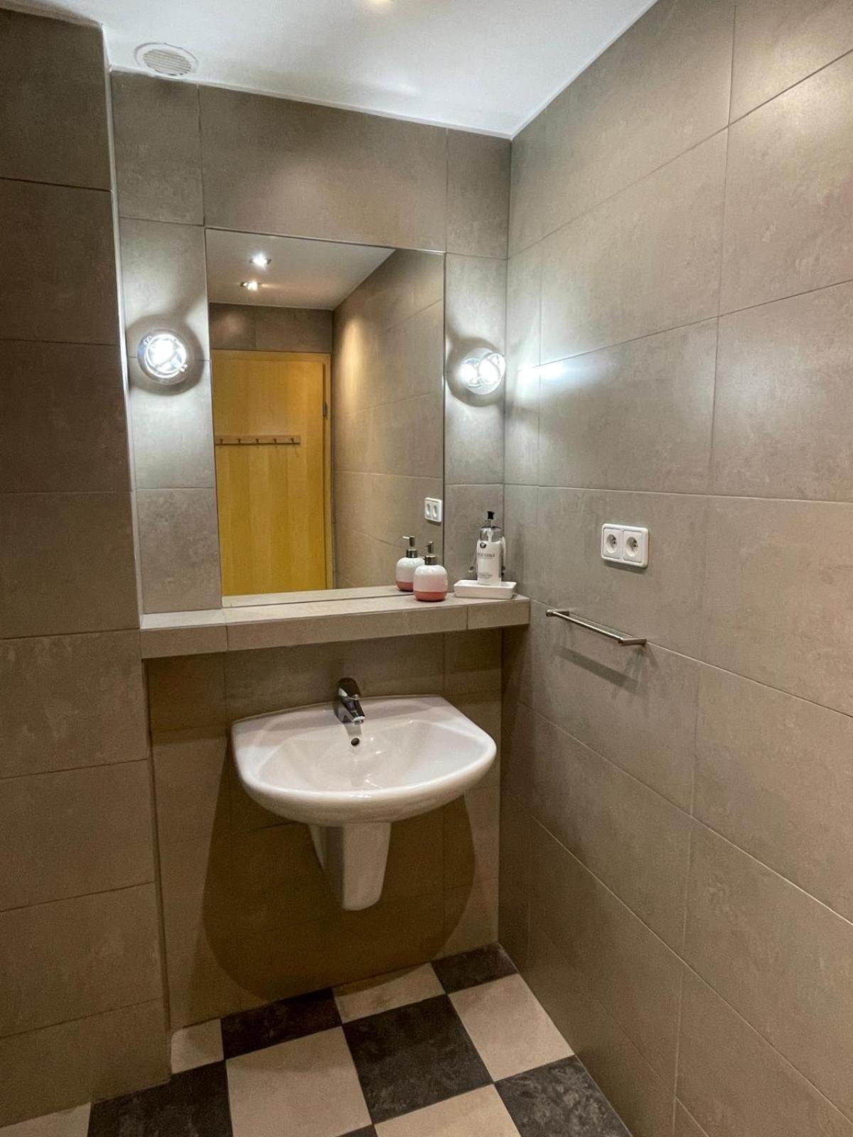 Grande Appartamento 100M2 Rynek 24H Self Check-In Wrocław Eksteriør bilde